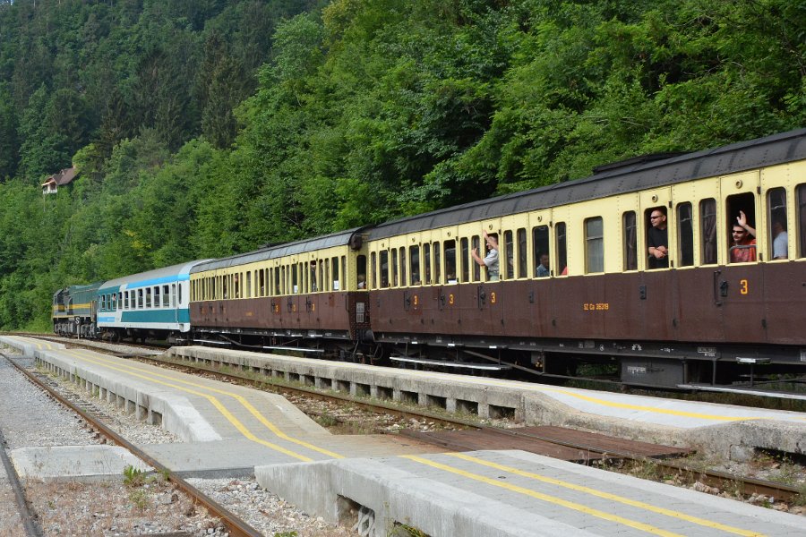 Wocheinerbahn Sonderzug zum Kirschenfest (14)